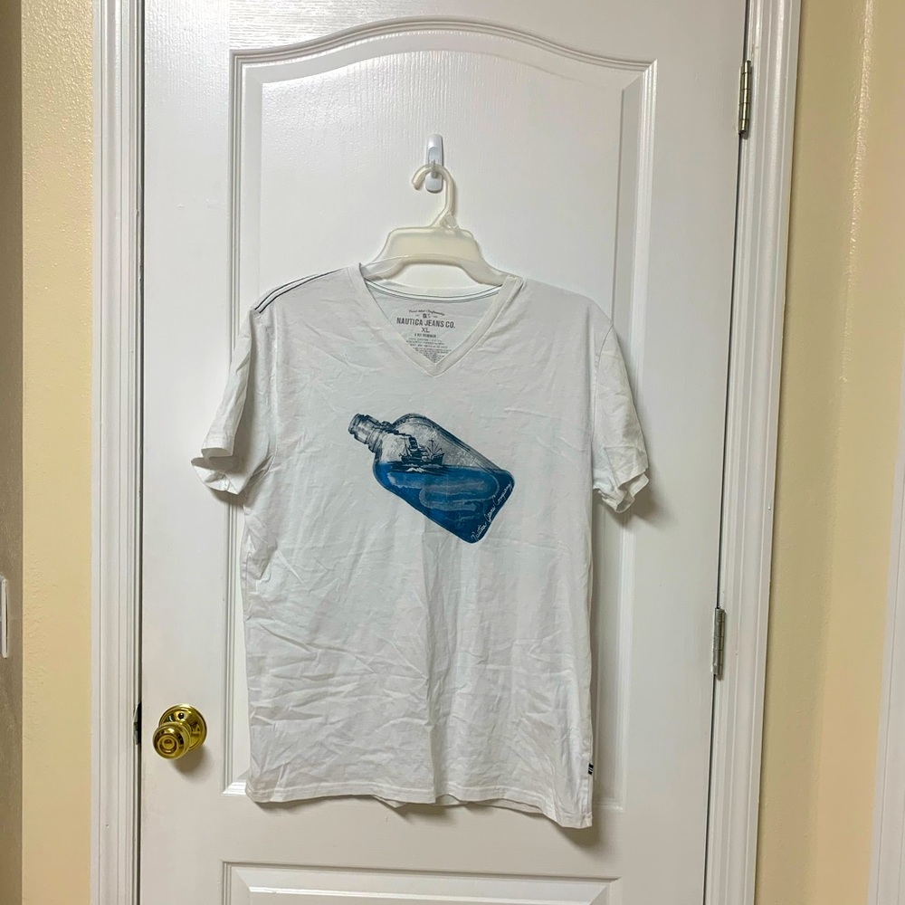 Nautica Jeans Graphic shirt. Size XL
